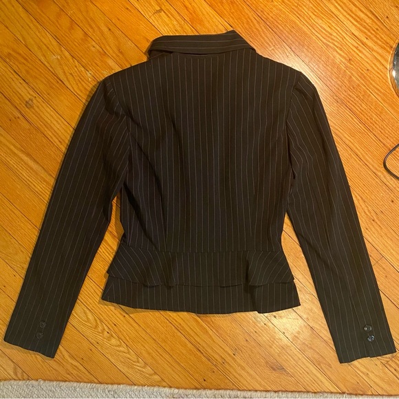 Matching Blazer and Pants - Picture 11 of 12